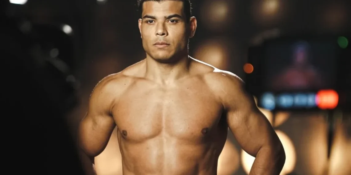 Trump se encanta com brasileiro no UFC e faz elogio: “Bonito demais para ser lutador”