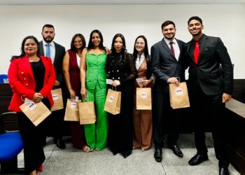 FARESI comemora aprovação de alunos e egressos no Exame da OAB