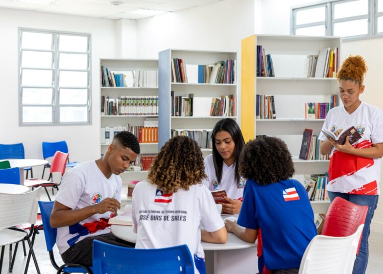 SEC publica edital para seleção de monitores do Programa Mais Estudo 2026