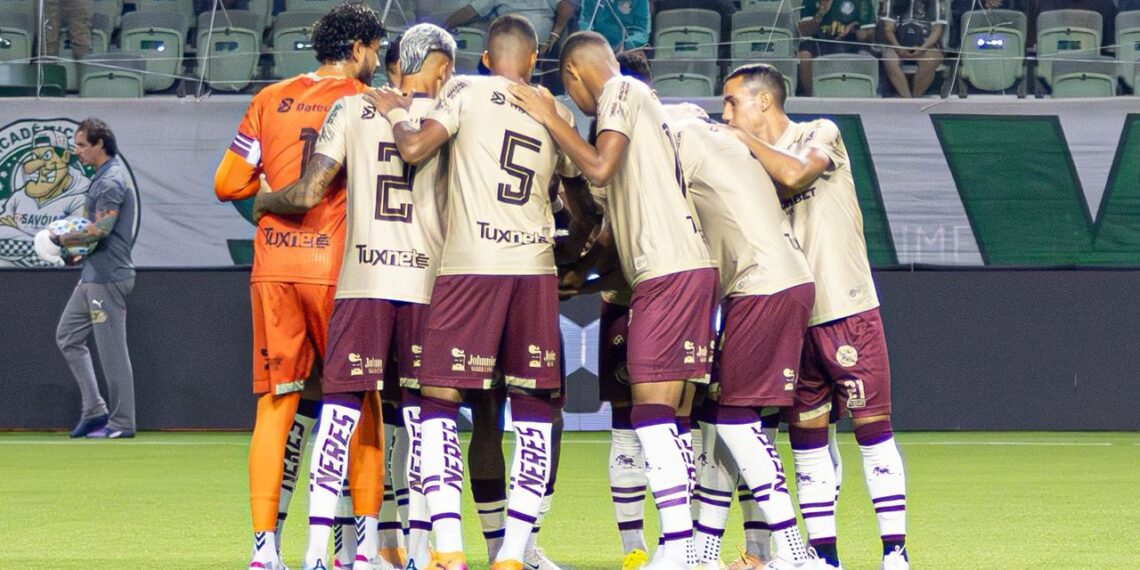 Com um jogador a menos ainda no primeiro tempo, Jacuipense não resiste e é derrotado pelo Palmeiras por 3 a 0
