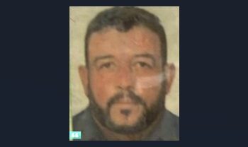 Homem é encontrado morto após suposta colisão com poste na BA 381