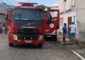 Três crianças morrem durante incêndio em residência. Irmã mais velha de 8 anos conseguiu se salvar