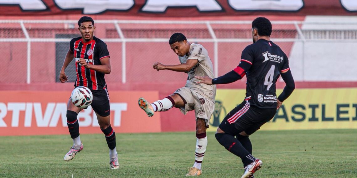 Série D – Jacuipense vence o Atlético de Alagoinhas e entra pela primeira vez no G4