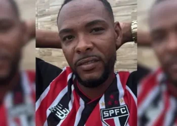Suspeito de atirar contra caixão em cemitério morre em confronto com a polícia na Bahia