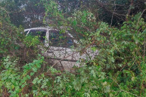 Mulher morre após moto ser atingida por carro na BA 381