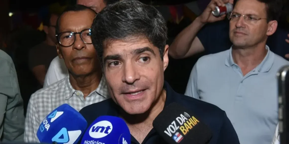 Em deslocamento para Livramento de Nossa Senhora, avião de ACM Neto despressuriza e gera pânico em passageiros