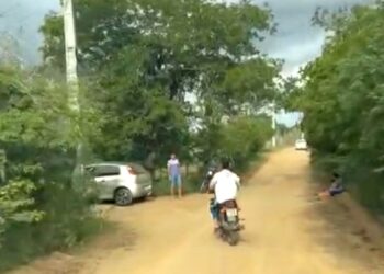Novo acidente tipo colisão de motos deixa três feridos em estrada vicinal