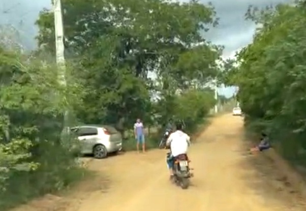 Novo acidente tipo colisão de motos deixa três feridos em estrada vicinal