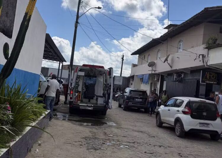 Acidente em subestação de energia deixa dois funcionários feridos e provoca apagão em Feira de Santana e outras 20 cidades