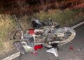 Colisão envolvendo carro e moto deixa uma vítima fatal na BA 120; suposto condutor do Fiat Palio estava visivelmente embriagado