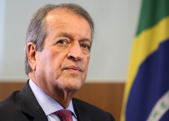 Declaração de Valdemar Costa Neto sobre ACM Neto e Flávio Bolsonaro repercute no cenário político baiano