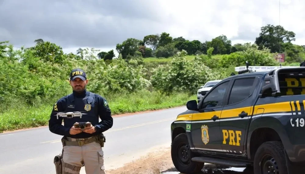 PRF vai usar drones na BR-324 durante o São João para flagrar infrações de trânsito