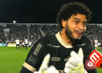 Goleiro do Jacuipense desabafa após eliminação na Série D e cobra conclusão das obras do Valfredão: “Isso é um absurdo!”