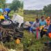 Motorista de caçamba fica ferido após veículo capotar na BA-233, entre Ichu e o entroncamento da BA-409