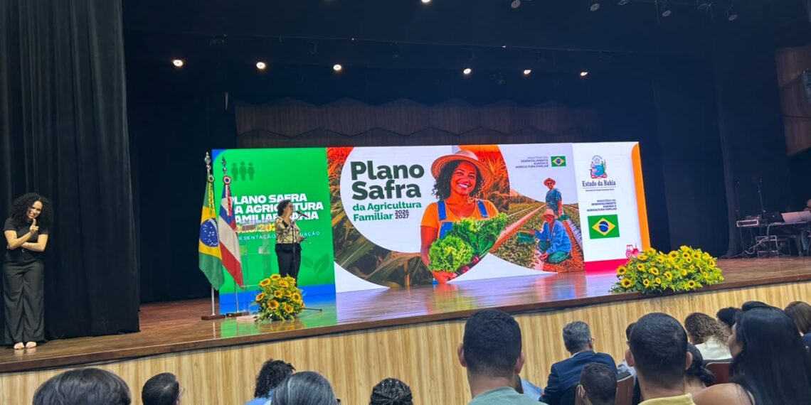 Cresol União dos Vales participa de lançamento do Plano Safra da Agricultura  Familiar 2026/2027