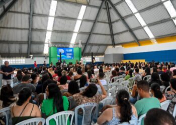 Prefeitura de Coité apresenta novo Plano de Carreira do Magistério com valorização dos professores