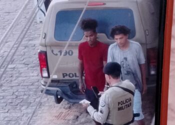 Ouriçangas: dupla é presa após invadir residência, roubar dinheiro e ferir jovem na zona rural
