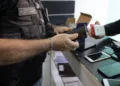 Baianos com celulares roubados serão notificados pela polícia; entenda