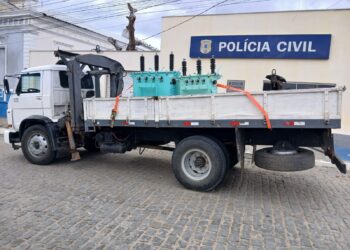 Polícia Civil prende dois homens suspeitos de furtar transformadores da Coelba
