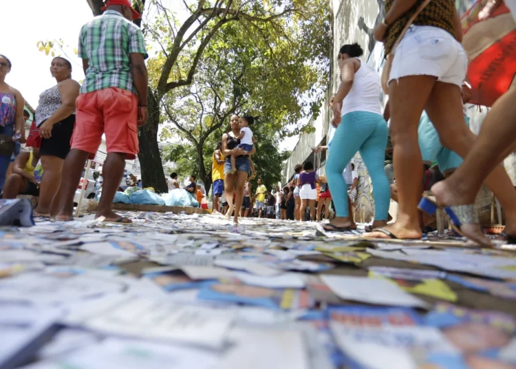 Propaganda eleitoral começa domingo (16): veja o que muda na TV, internet e ruas