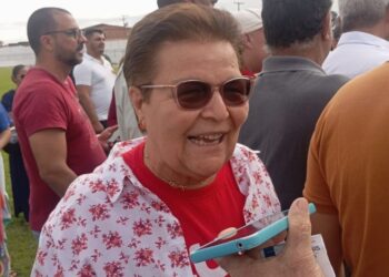 Fátima Nunes destaca relação histórica com Tucano e atuação do mandato no município