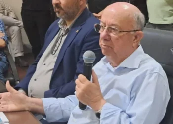 Provocado a apresentar provas sobre mortes na regulação, José Ronaldo entrega documentação ao Ministério Público