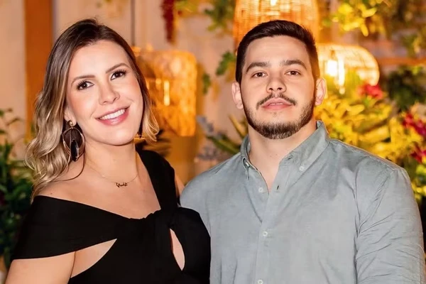 PR – Marido mata médica a facadas em apartamento, foge do local do crime e deixa filho de oito meses com corpo