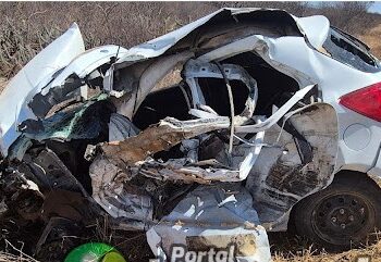 Ocupantes de Ford Ka sobrevivem após grave acidente na BR-407