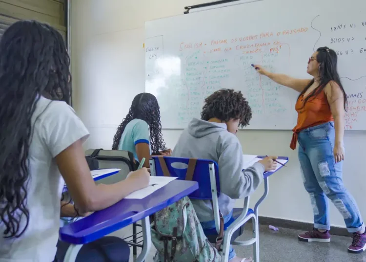 Número de professores jovens cai 31% em dez anos, aponta pesquisa
