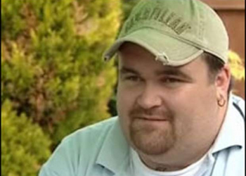 Britânico que ganhou R$ 26 mi na loteria quer emprego de lixeiro de volta