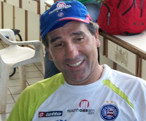 Renato gaúcho troca o Bahia pelo Grêmio