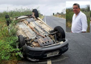 Veículo da ADAB capota na BA 131