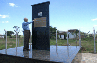Coité: uma grande homenagem de um filho no dia de finados
