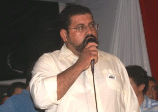 Santaluz: Paulão surpreende ao votar a favor das contas de Júnior