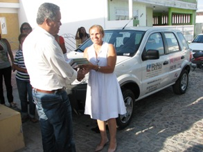 Prefeito de Coité entrega veículos ao Centro de Referência da Mulher