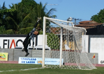 Primeiro tempo em Porto Seguro termina em 0 a 0