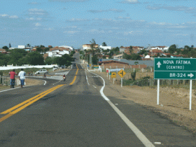 BR 349 sentido Nova Fátima Capela do Alto Alegre pro onde ocorreu a fuga com os reféns. Foto arquiva Raimundo mascarenhas