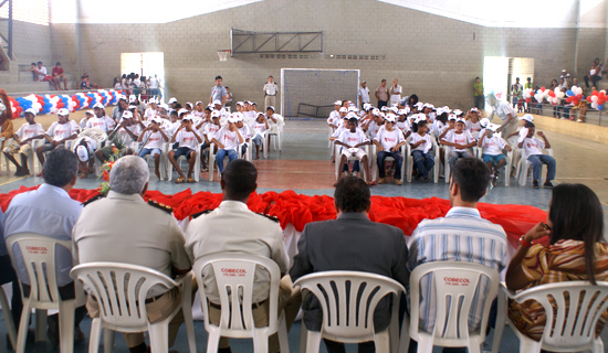 Coité: Proerd forma 99 crianças e autoridades querem ampliar para 500 em 2011