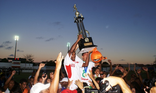 Porto Seguro conquista nos penaltis título de campeão do intermunicipal. (veja as fotos)