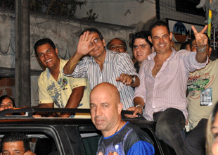 Cansanção em festa depois da vitória de Ranulfo