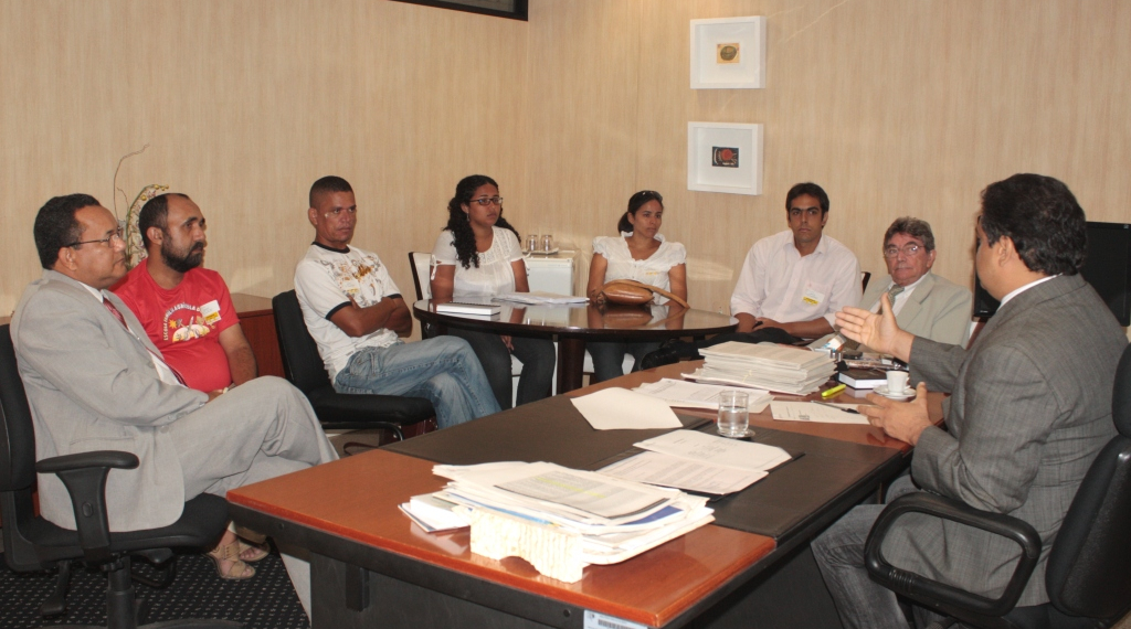 Comunidade de Monte Santo pede apoio do MP contra violência gerada por conflito fundiário