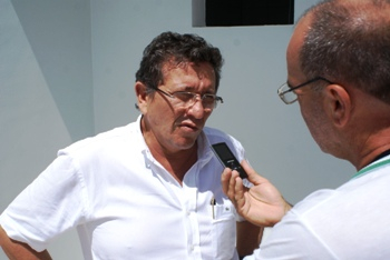 Serrinha: Caetano pede voto aos prefeitos do território do sisal