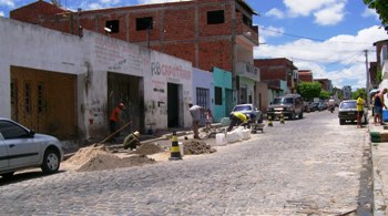 Coité: Prefeitura recupera pavimentação danificada pelas chuvas