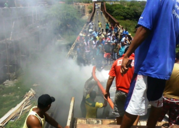 Bando assalta BB de Iaçu e leva delegado, gerente e vigilante como reféns