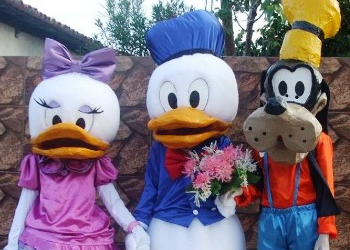 Jovem ichuense destaque no concurso de máscaras e baiana