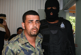 Assassino do delegado Clayton Leão morre em confronto com polícia em Ilhéus