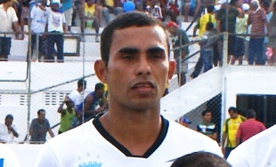 Zé Carijé inicia a função de treinador