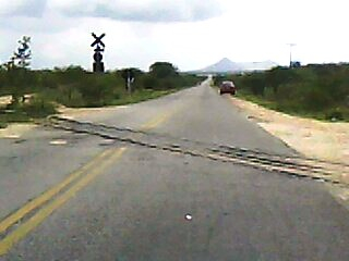 Santaluz: homem furta moto e na fuga morre a colidir com trem