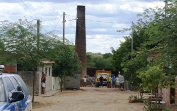 Exclusivo: Polícia realiza mega operação para combater o tráfico de drogas em Barreiros de Riachão