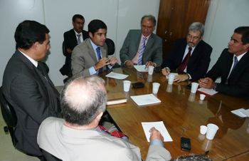 DEM, PSDB, PMDB e PR se unem para enfrentar o PT